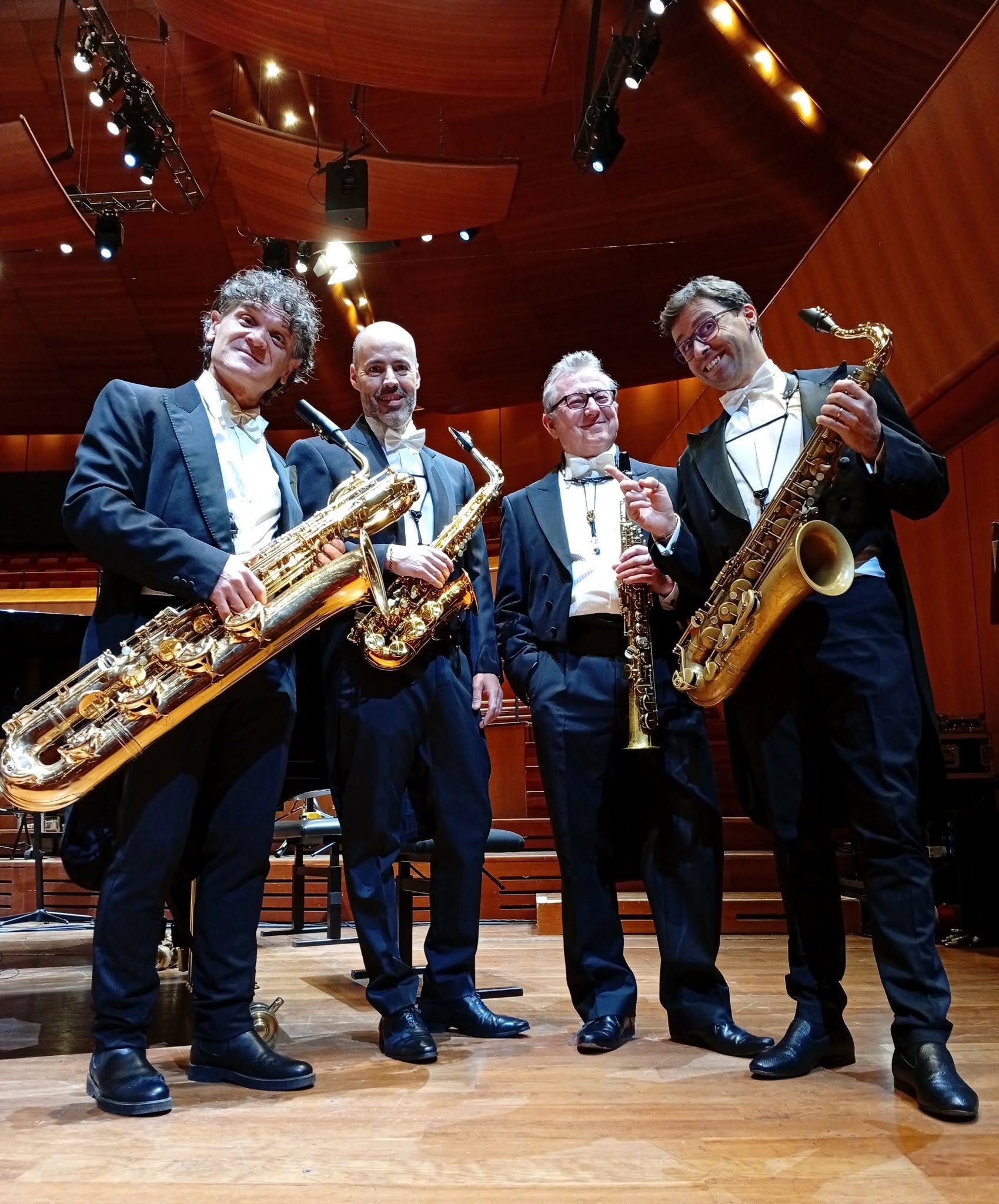 BROS Saxophone Quartet, Quarteto internacional